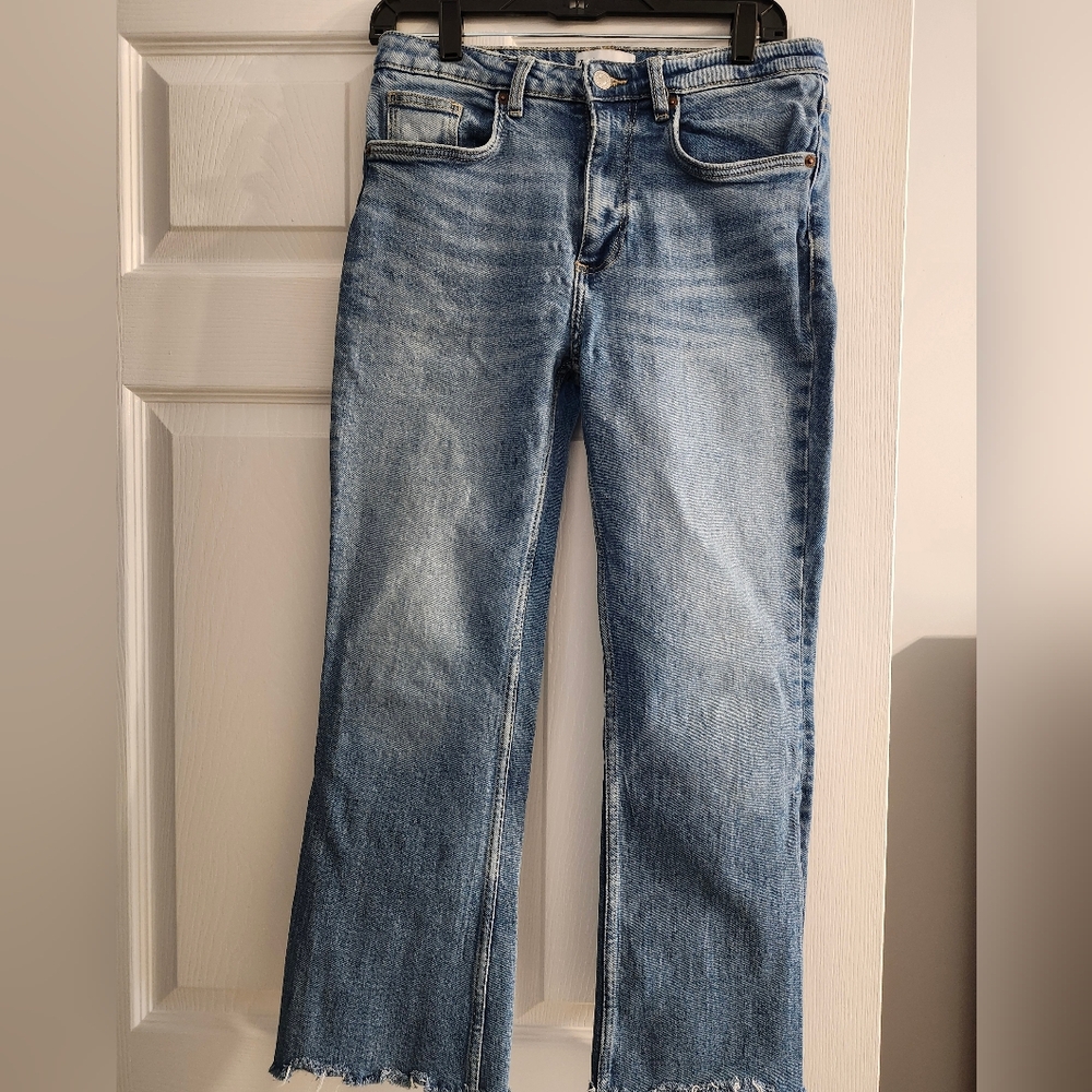 Zara Jean - Size 6